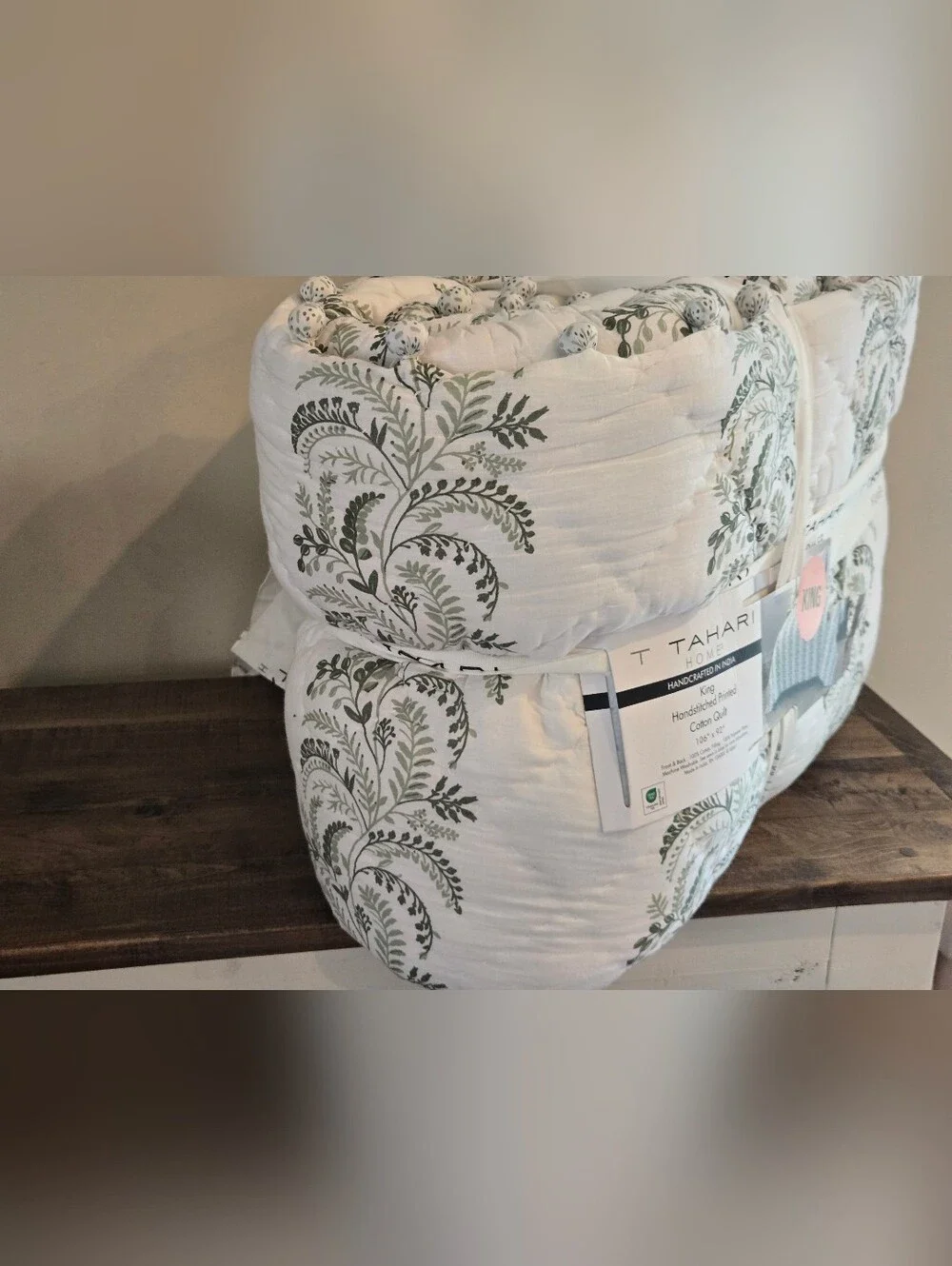 Tahari Handstitched Printed Cotton Quilt King Green White